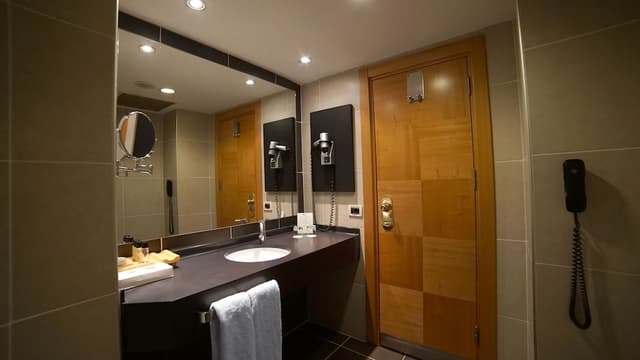포인트 호텔 탁심-Executive Junior Suite with Lounge Access-8