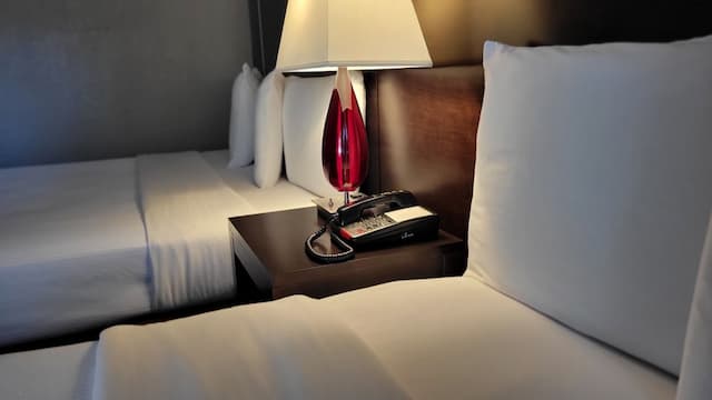 モーテル カプリ-スタンダード ルーム クイーンベッド 2 台-10