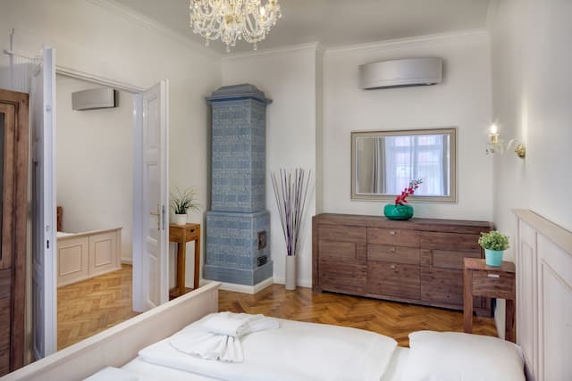 Old Town Square Apartments-Two Rooms Apartment-4