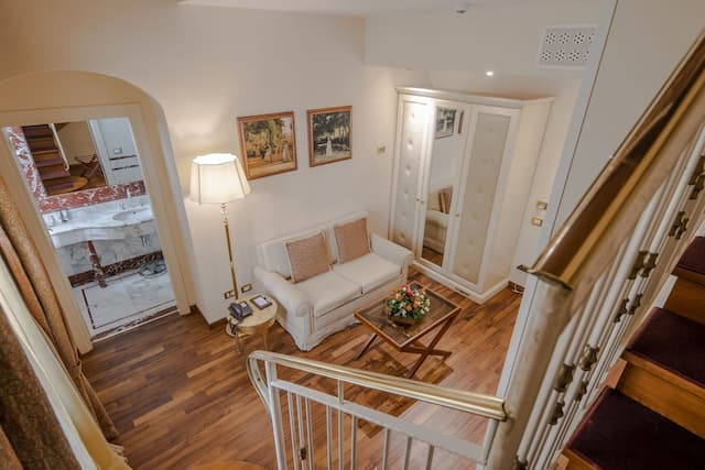 Golden Tower Hotel & Spa-Junior Room, 1 Double Bed with Sofa bed-4