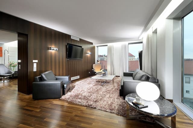 Eurostars Grand Central-Presidential Suite-4