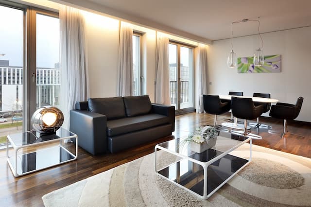 Eurostars Grand Central-Family Apartment, 1 Bedroom-1