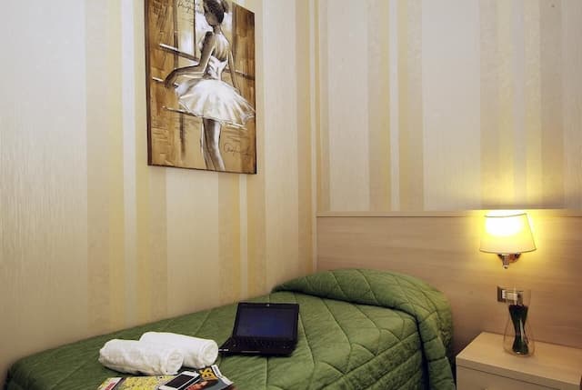 阿根廷飯店-標準單人房-2