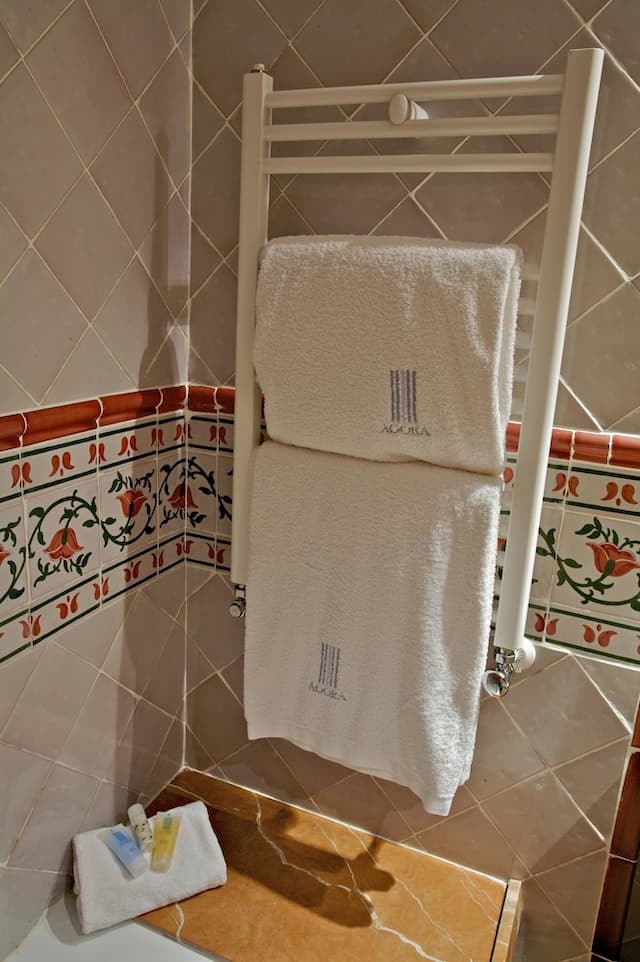 Hotel Agora Juan de Austria-Standard Double Room (3 Adults)-5