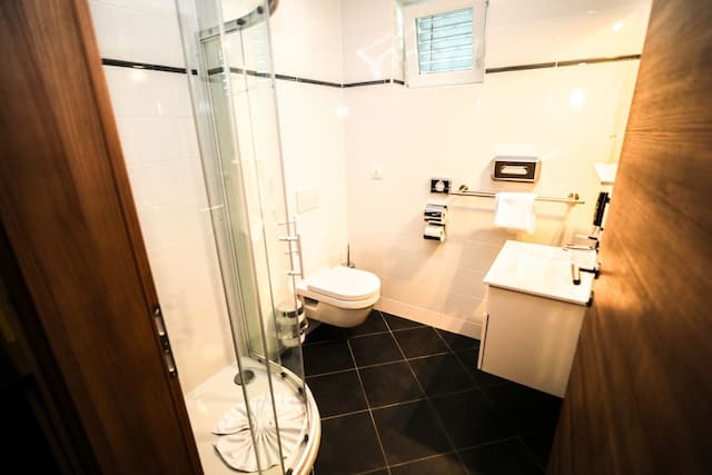 プリマス ホテル & アパートメンツ-シングルルーム-2