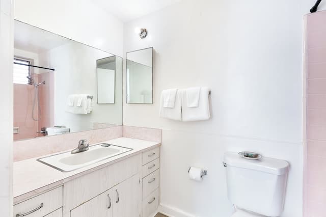 ロイヤル グローブ ワイキキ-スタンダード ルーム クイーンベッド 1 台-9