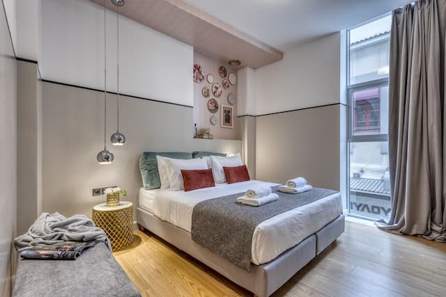 The Pinnacle Athens-Classic Double Room-1