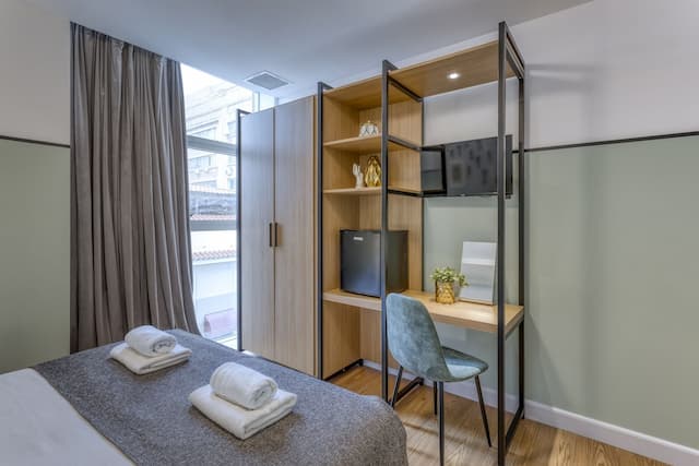 The Pinnacle Athens-Classic Double Room-15