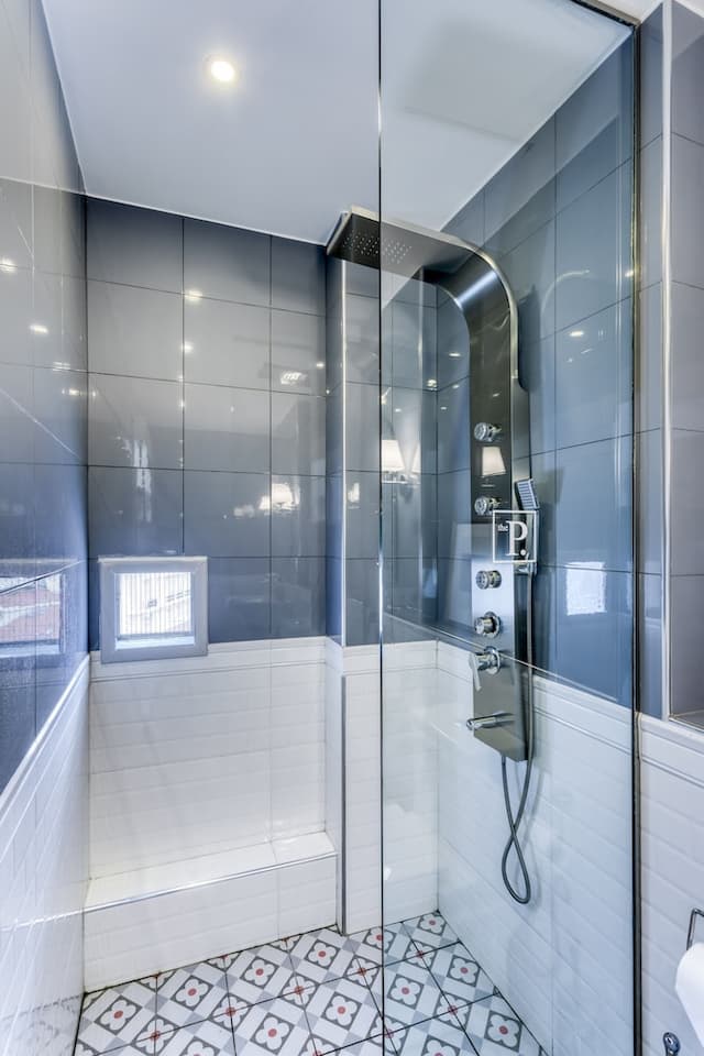 The Pinnacle Athens-Classic Double Room-19