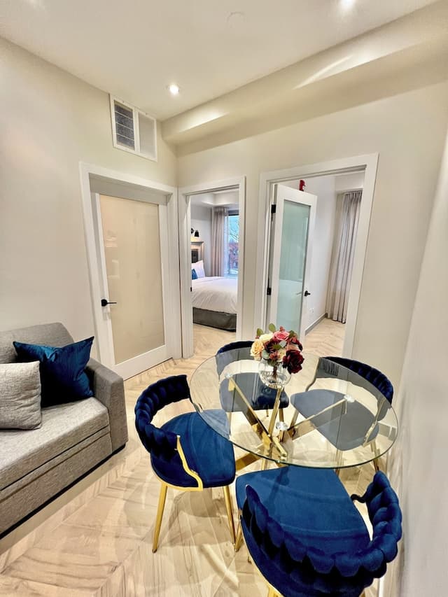 토론토 룸 앤드 스위트-Luxury Apartment, Multiple Beds, Non Smoking (Newly Renovated)-8