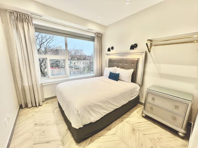 토론토 룸 앤드 스위트-Luxury Apartment, Multiple Beds, Non Smoking (Newly Renovated)-9