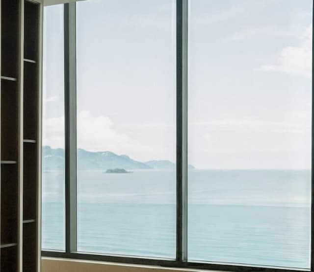 ヴェスナ ホテル ニャチャン-プレミアム ダブルルーム バルコニー パーシャル オーシャン ビュー-11