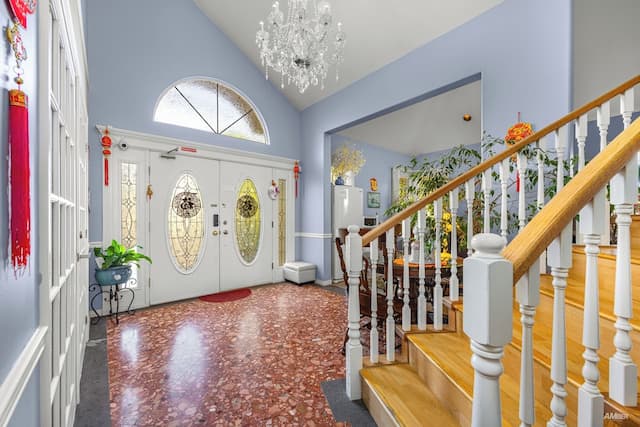 Charming Family Hotel-Queen Room 2 with Shared Bathroom-8