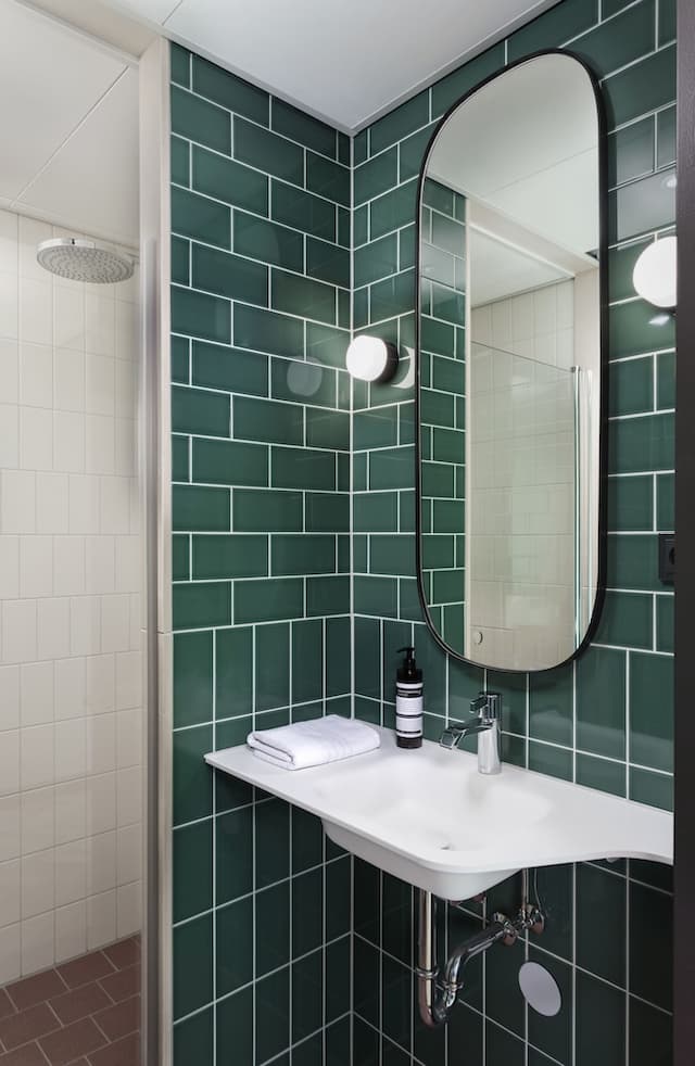 Olympic Hotel-Triple Room-4