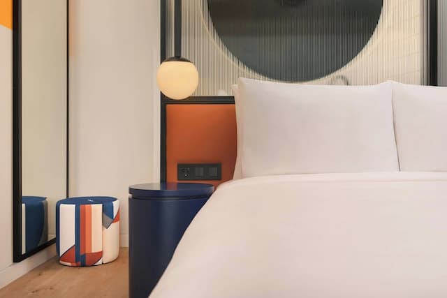 アロフト マドリード グラン ヴィア-aloft Room Queen Bed, Gran Via View-5