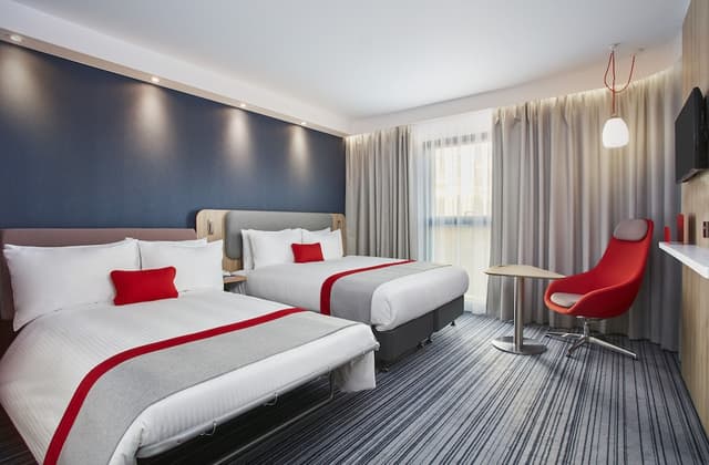 Holiday Inn Express Wiesbaden by IHG-标准房, 1 张大床 (Walk-In Shower)-1