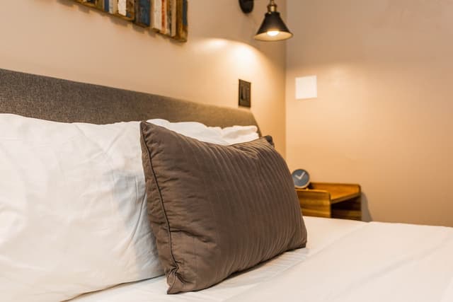 Villa Dubois Guest House-双人房, 1 张大床 (Shared Bathroom)-5