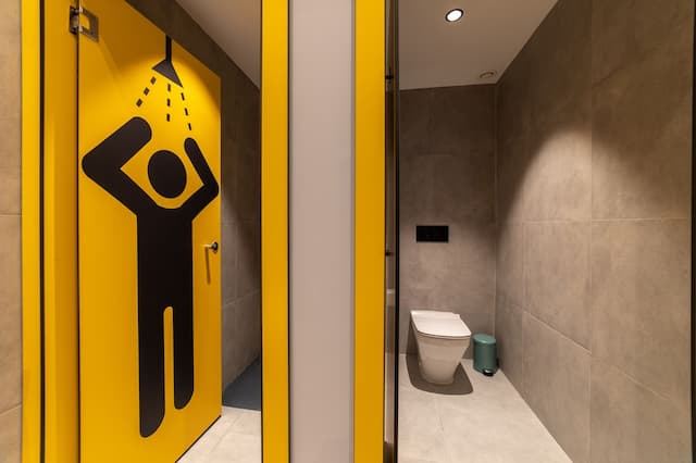 拉提納小型青年旅館 - 僅限成人入住-共用宿舍, 男女混合宿舍 (Ages 18-50 - 1bed in a 8 Bed DormRoom)-10