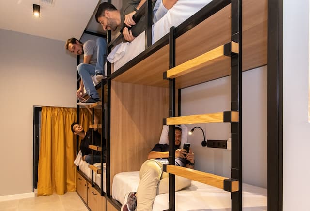 拉提納小型青年旅館 - 僅限成人入住-共用宿舍, 男女混合宿舍 (Ages 18-50 - 1 bed in a 4Bed DormRoom)-5