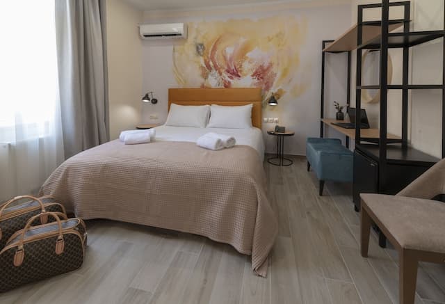 Athens Market Portrait-Portrait Double Room-9