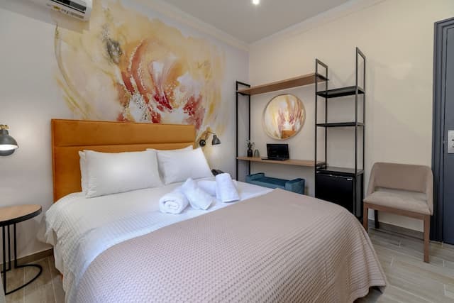 Athens Market Portrait-Portrait Double Room-5