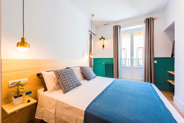 Be Mate Gran Vía Suites-Deluxe Apartment, 1 Bedroom, City View-3