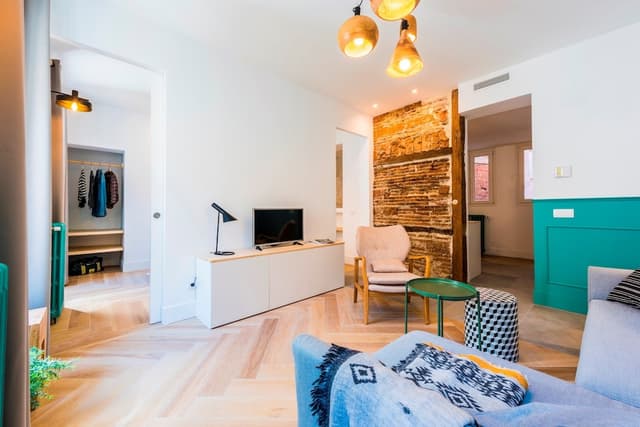 Be Mate Gran Vía Suites-Deluxe Apartment, 1 Bedroom, City View-9