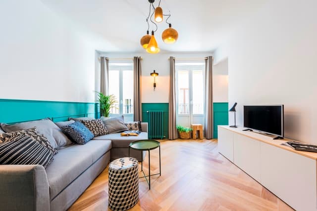 Be Mate Gran Vía Suites-Deluxe Apartment, 1 Bedroom, City View-1