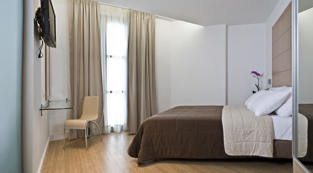 シーク ホテル-ダブルルーム-14