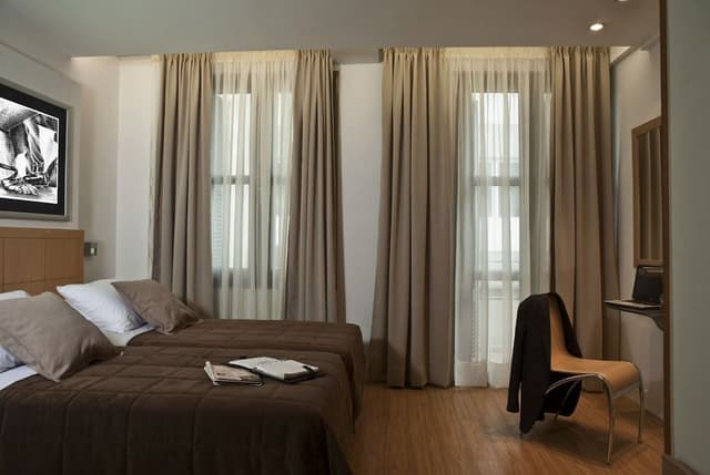 シーク ホテル-ダブルルーム-2