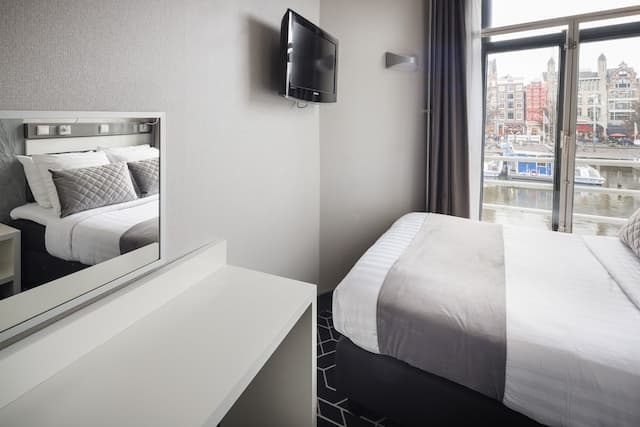 ホテル CC-エコノミー ダブルルーム ダブルベッド 1 台 カナルビュー-2