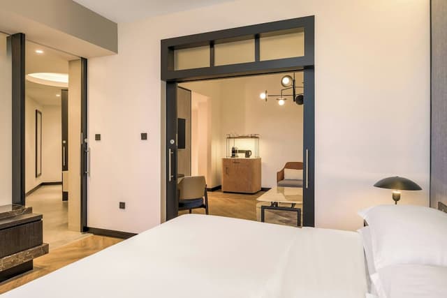 쉐라톤 몰 오브 더 에미레이츠 호텔, 두바이-그랜드 스위트, 침실 1개-12