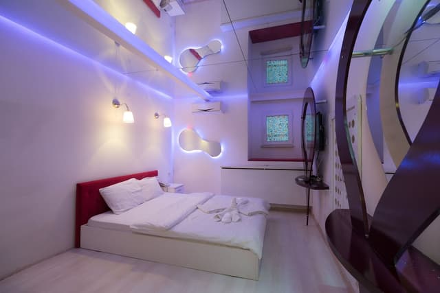 Element Suites-Duplex Basement-2