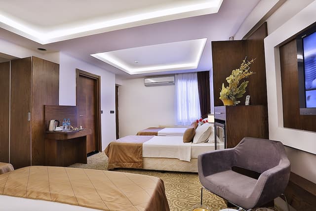 薩格堪拉大酒店-家庭客房-4