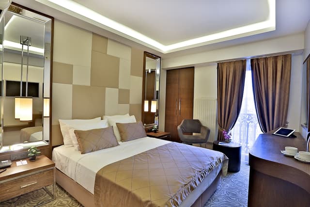 薩格堪拉大酒店-標準雙人房-3