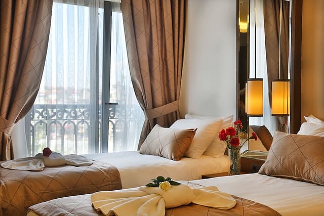 薩格堪拉大酒店-三人房-3