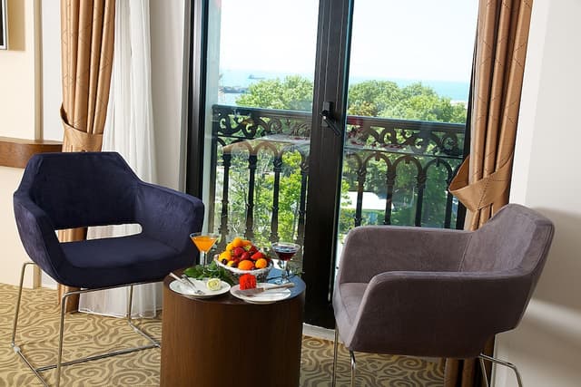 薩格堪拉大酒店-蜜月套房-3