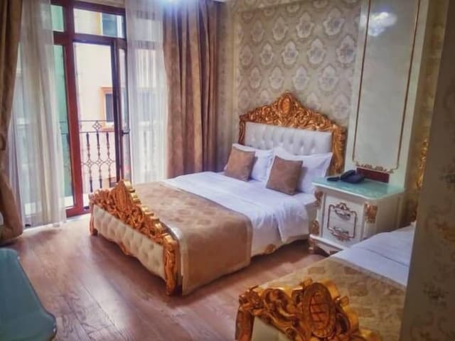 Best Town Hotel-Triple Room-1