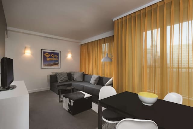 アディーナ アパートメント ホテル ベルリン ハッケンシャー マルクト-アパートメント 2 ベッドルーム キッチン (65qm)-4