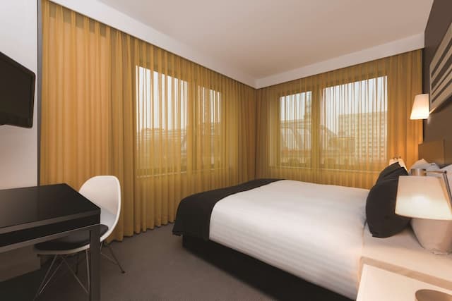 アディーナ アパートメント ホテル ベルリン ハッケンシャー マルクト-アパートメント 2 ベッドルーム キッチン (65qm)-1