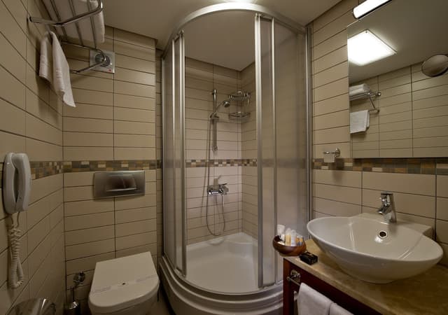 伊斯坦堡金城大飯店-Double or Twin Room Sea View-4