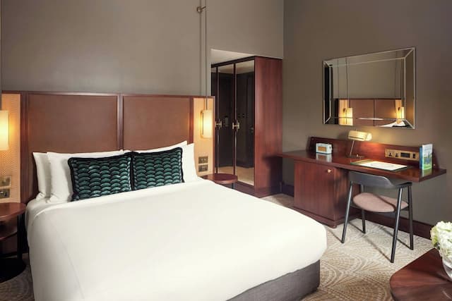 倫敦聖潘克拉斯萬麗飯店-豪華獨棟房屋, 1 張特大雙人床-1