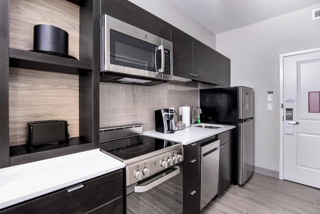 Towneplace Suites Houston Hobby Airport-Studio, 1 King Bed with Sofa bed-4