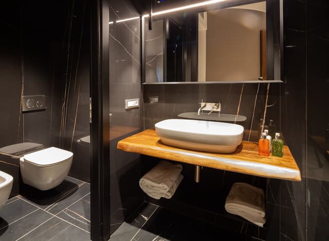 The Corner Duomo Hotel-Executive Suite, Hot Tub (sauna and emotional shower)-8