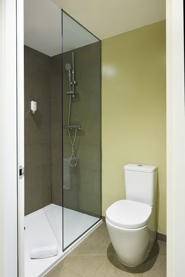 格魯姆斯 SPA 酒店-標準雙人房-4