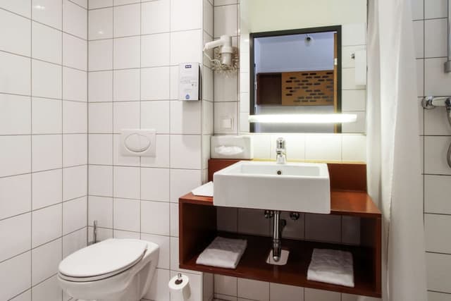 キリアード ウィーン アルトマンスドルフ-スタンダード ルーム シングルベッド 2 台-5