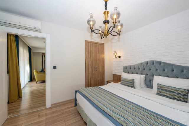 The Marions Suite Hotel-Family Room, 1 Bedroom-2