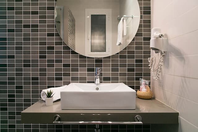 ブラン ゲストハウス-シングルルーム 専用バスルーム (Interior - 1 Bed)-5