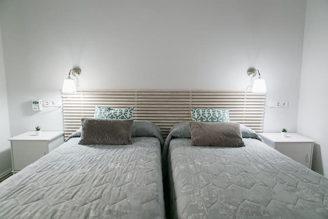 ブラン ゲストハウス-ツインルーム 共用バスルーム (Exterior)-3