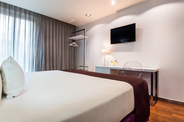 Ikonik Ramblas-Double Room Single Use, 1 Double or 2 Twin Beds-6